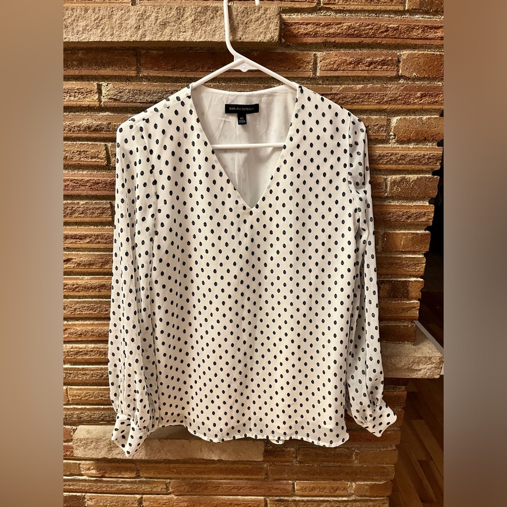 Banana republic white blouse